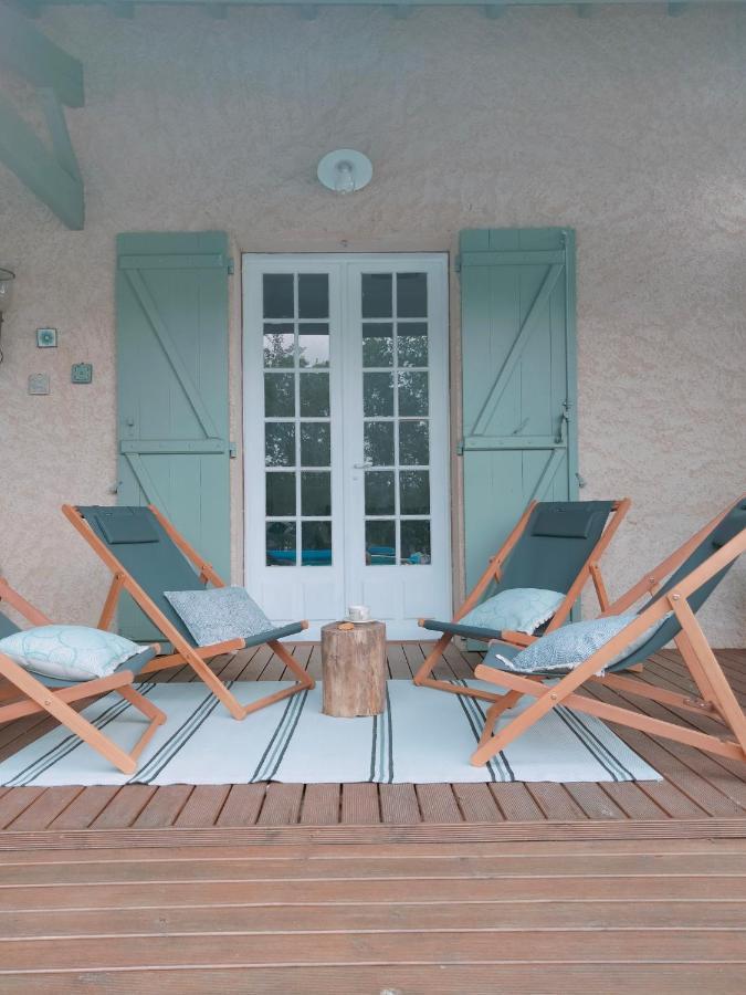 Chambre Familiale Anna "Mon Lit Au Pre" , Jusqu'A 4 Adultes Et 2 Enfants Avec Piscine Familles, Couples Ou Femmes Seulement Pontours Bagian luar foto